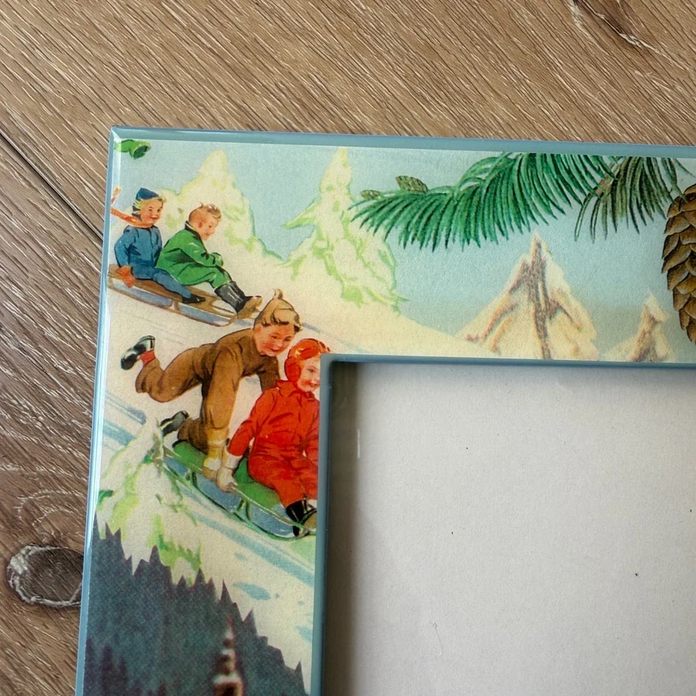 Dolce Mia Handmade Winter Vintage Photo Frame Sledding Snowman Holidays skiing